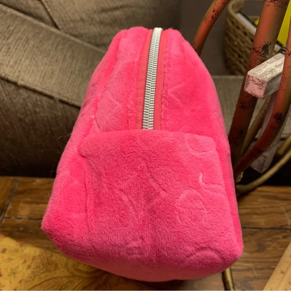 Juicy Couture Hot Pink Plush Cosmetic Case with Silver Monogram New With Tags